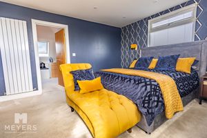 Photo 19- click for photo gallery